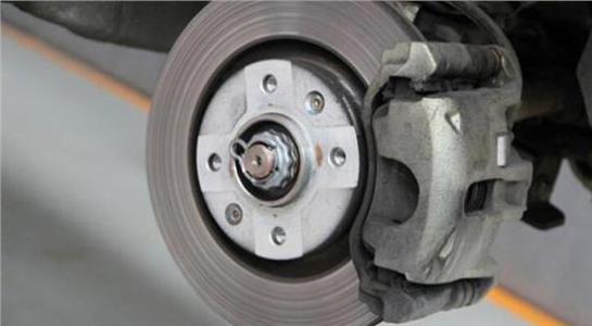 汽车换个刹车片多少钱